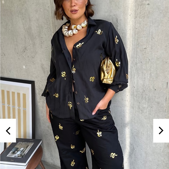 Black Gold Snake Top - Picture 5 of 11